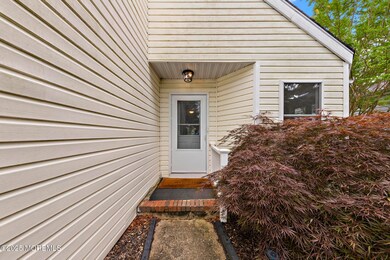 107 Deerfield Dr, Manahawkin, NJ 08050 - photo 3