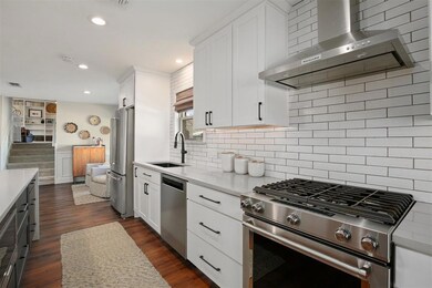 648 Springhill Ct, Hurst, TX 76054 - photo 6