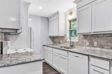 1211 Boswell St, College Station, TX 77840 - photo 7