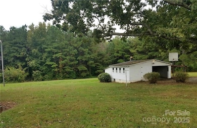 496 Brawley School Rd, Mooresville, NC 28117 - photo 4