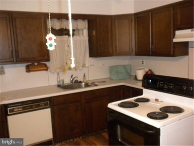 7703 1/2 New St, Glenside, PA 19038 - photo 6