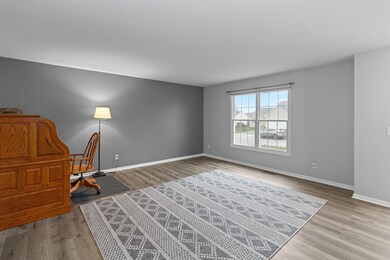 1922 Winterbrook St (3)