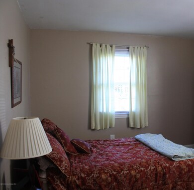 48_cresci_blvd