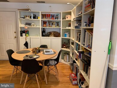 1807 California St NW unit T2, Washington, DC 20009 - photo 3