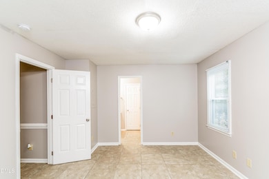 405 Hunters Ridge Dr, Fuquay Varina, NC 27526 - photo 6