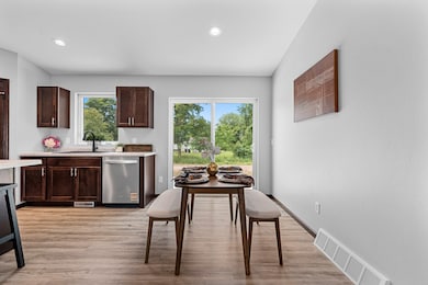 N9278 Constellation Dr, Appleton, WI 54915 - photo 6