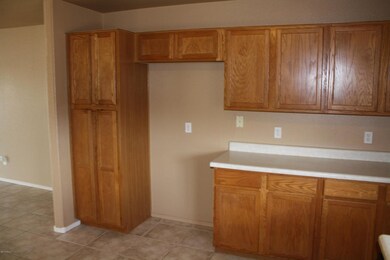 Kitchen view4