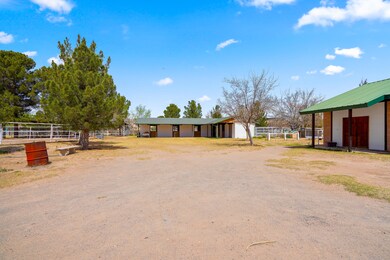 12485 Gage St, Clint, TX 79836 - photo 4