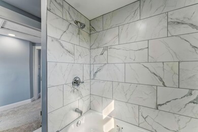 32-web-or-mls-1036-e-18th-ave