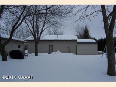 1002 Donna Dr NW, Alexandria, MN 56308 - photo 5