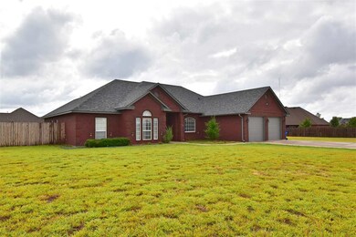 230 SW Deyo Landing Loop, Cache, OK 73527 - photo 3