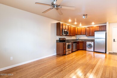 871 W Beaver Creek Blvd #A2-3