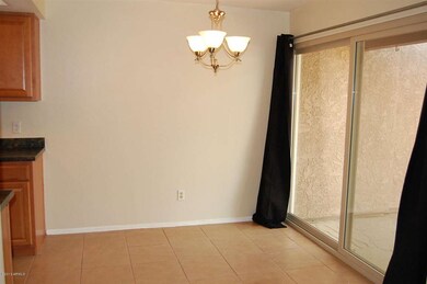 6 Breakfast Nook