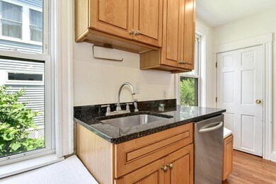 427 Albemarle Rd, Newtonville, MA 02460 - photo 7