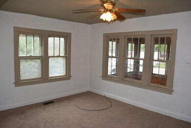 1117 S Luick Ave, Muncie, IN 47302 - photo 2