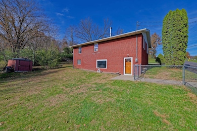 206 Bonnie Blvd, Huntington, WV 25705 - photo 7