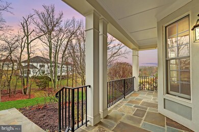 8905 Laurel Overlook Dr, Lorton, VA 22079 - photo 6