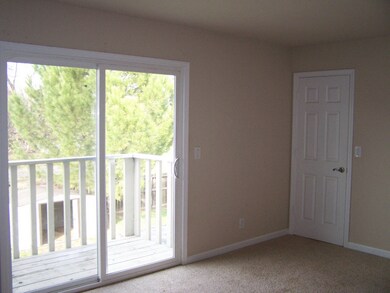 043-751171 - Master Bedroom