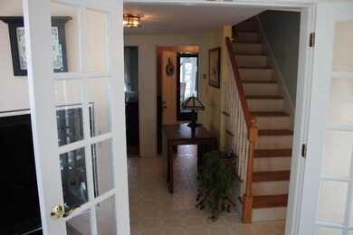 9 Cook St unit 2, Kittery, ME 03904 - photo 6
