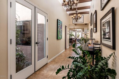 1526 E Solano Dr - MLS13-13