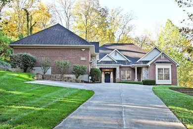 6909 Bennett Rd, Cincinnati, OH 45230 - photo 2