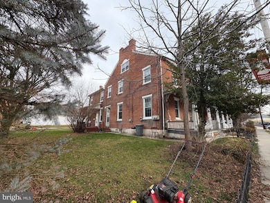 21 Gay St, Christiana, PA 17509 - photo 3