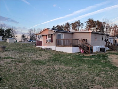 310 Kennon Rd, Ruffin, NC 27326 - photo 2