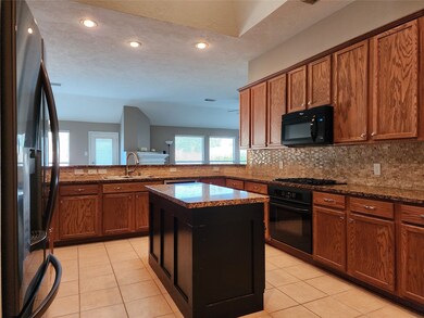 29718 N Legends Village Ln, Spring, TX 77386 - photo 6