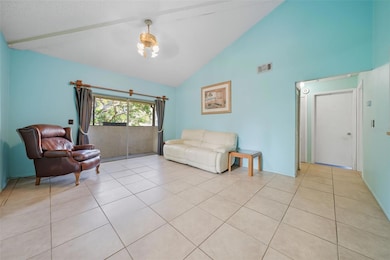 2923 Lichen Ln unit A, Clearwater, FL 33760 - photo 4
