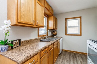 2217 Lay St, Des Moines, IA 50317 - photo 7
