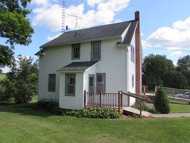 7454 Irish Hollow Rd, Potosi, WI 53820 - photo 3