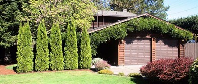 2499 Pinebrook Cir, Medford, OR 97504 - photo 2