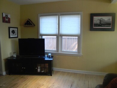 Living Rm