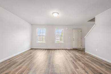 1-TBR028-i1880-Great Room1