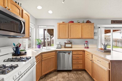 1016 N Stanley St, Medical Lake, WA 99022 - photo 7