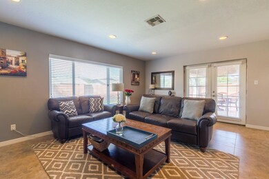 8626 Windsor-3