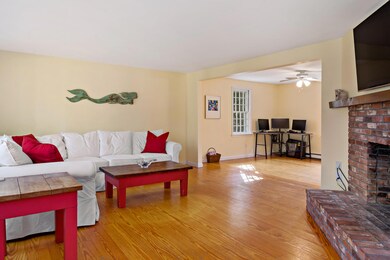 61 Rockledge Dr, North Falmouth, MA 02556 - photo 5