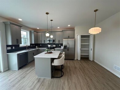 3162 S Bartells Dr, Beloit, WI 53511 - photo 6