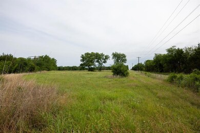 View of local wilderness with a rural view