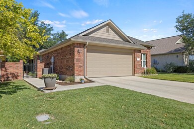 117 Clyde Run, Fredericksburg, TX 78624 - photo 3