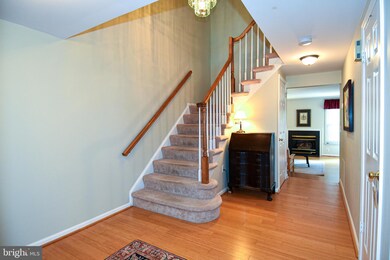 21824 Formosa Square, Sterling, VA 20164 - photo 3