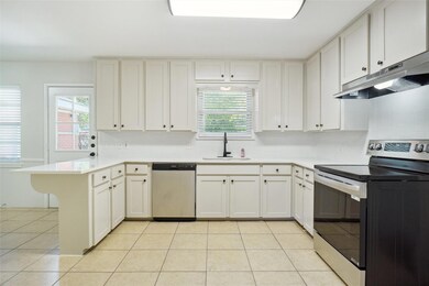 1125 Mason Dr, Hurst, TX 76053 - photo 5