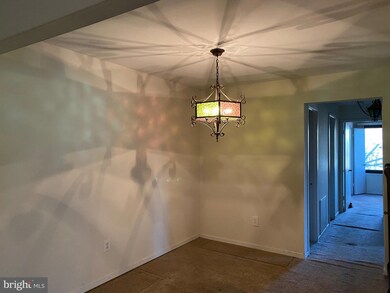 8729 Hayshed Ln unit 32, Columbia, MD 21045 - photo 4