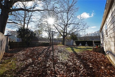 10 Kathy Ave, Coventry, RI 02816 - photo 5