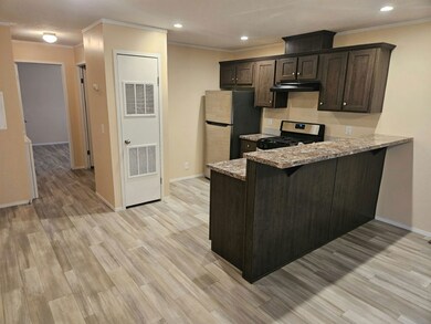 26017 4th St unit RA175, Taylor, MI 48180 - photo 2