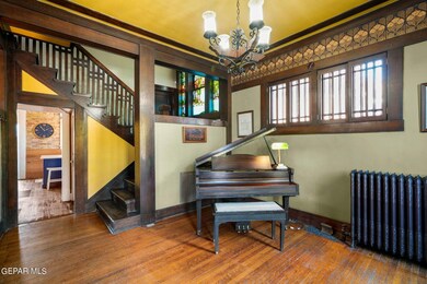1415 Hawthorne-10