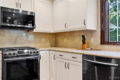 7116 Schultz Rd, North Tonawanda, NY 14120 - photo 6