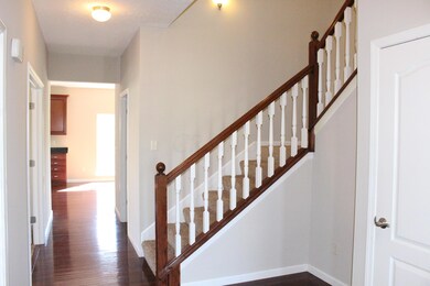 5951 Carnegie Cove Ct, Columbus, OH 43213 - photo 7