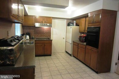 3903 Corbin Place, Bowie, MD 20715 - photo 3