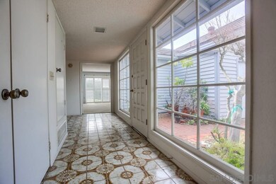 7204 Manzanita St, Carlsbad, CA 92011 - photo 6